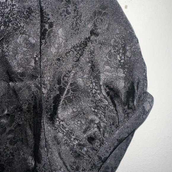 Jovovich-Hawk Victorian long top - Picture 5 of 5